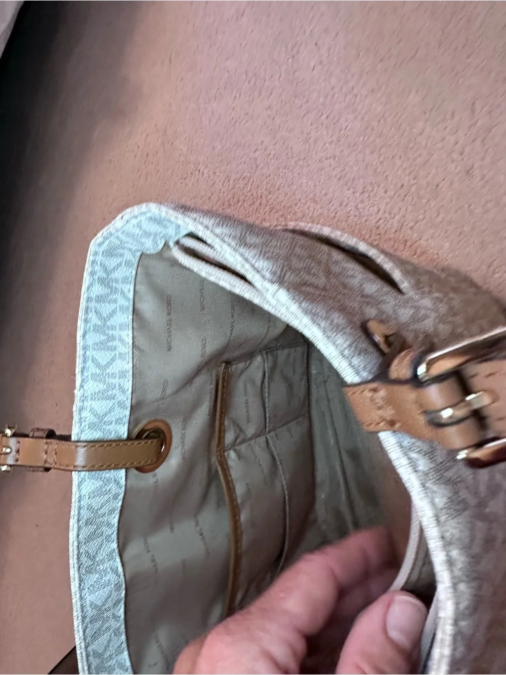 Michael Kors preowned but